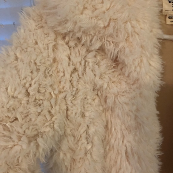 Billabong faux fur jacket - Picture 3 of 4